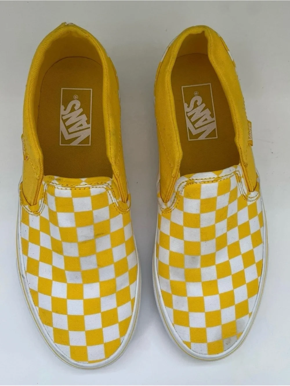 Vans Checkerboard Slip-On Sneakers in Yellow and White Women’s Sz 7.5